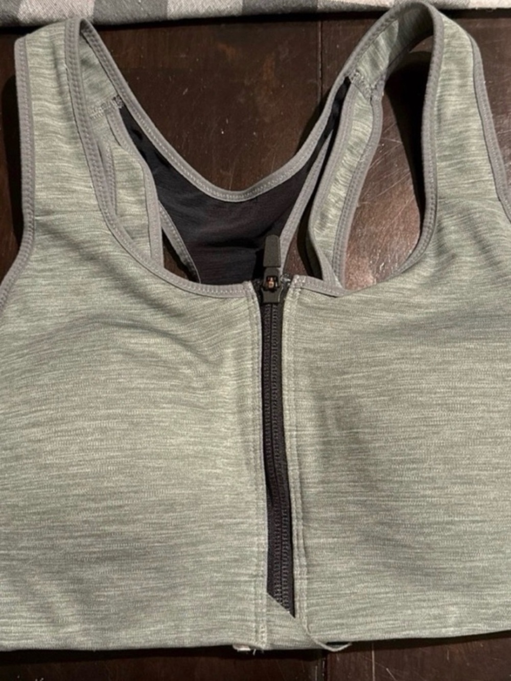 Front-Zip Heather Sage Sports Bra - Light Green